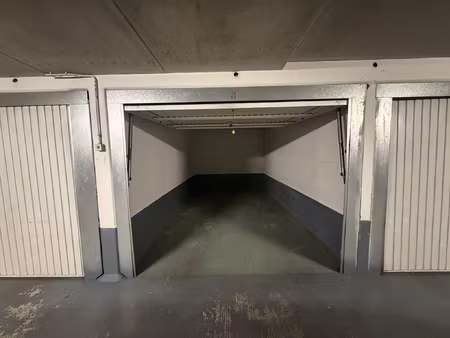 parking/box 0 pièces