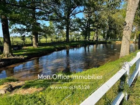château à vendre à chazemais : 1 880 000 € | 1389m²