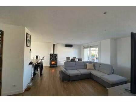 maison sur sous-sol de 80 m² avec terrain arboré à mably