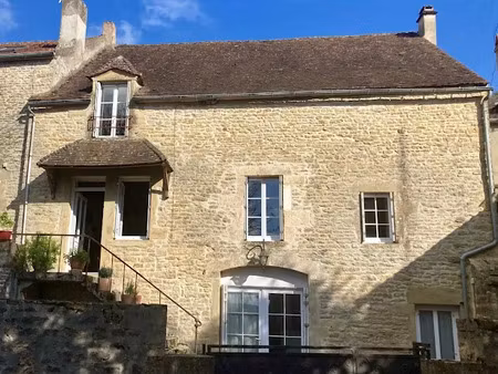 vente maison 6 pièces 130 m² à vézelay (89450)  228 000 €