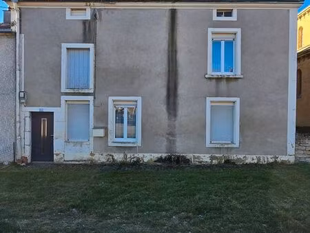 maison avec grand terrain