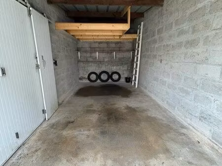 à louer garage centre-ville sécurisé