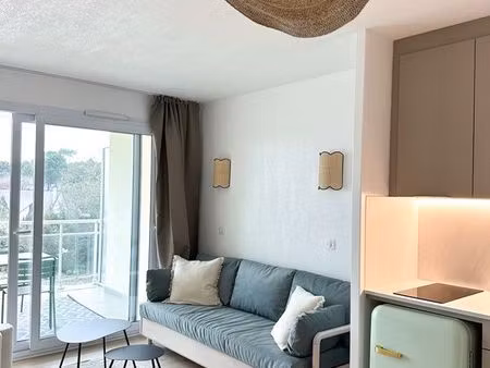 t1 bis refait à neuf / disponible jusqu’à fin juin