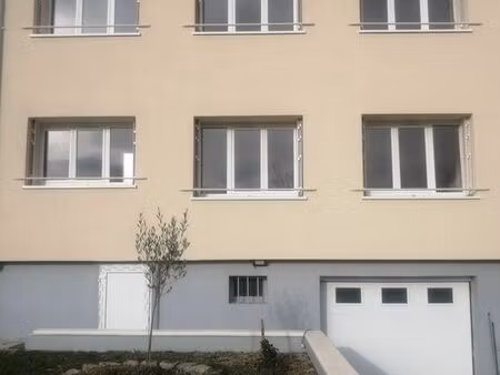 location maison à plivot