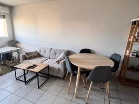 t2 meublé 40m2 résidence