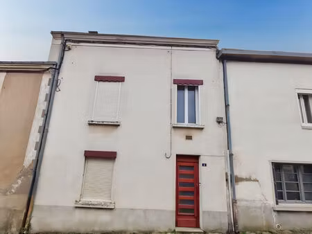vente maison 4 pièces  94.00m²  saint