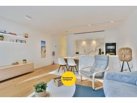 te huur: recent en energiezuinig appartement in centrum wenduine (kerkstraat)