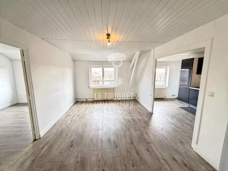 appartement avec cave  3 chambres  à 2 pas de la gare