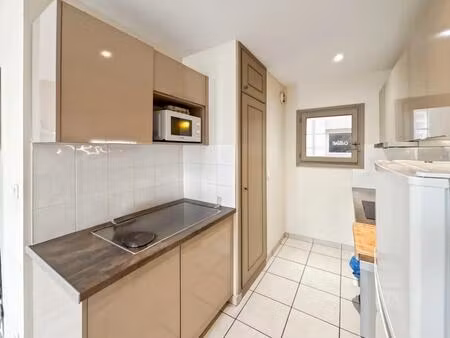 sète – appartement lumineux au dernier étage