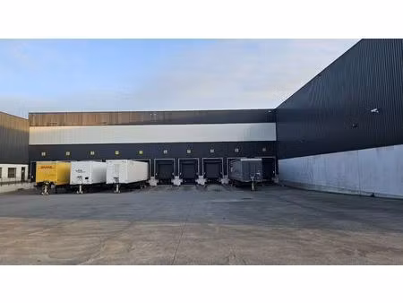 logistiek met kantoren