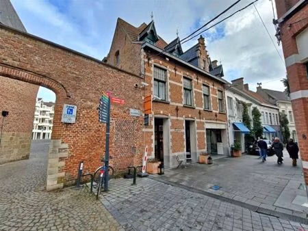 handelspand op mooie hoek