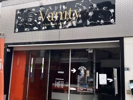 handelspand te huur in het centrum van mol