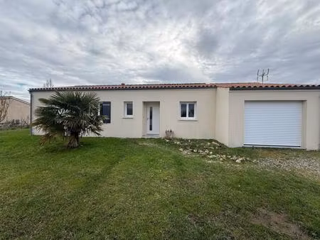 location maison 4 pièces 84 m² à épargnes (17120)