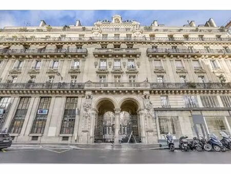 achat local professionnel 105m²