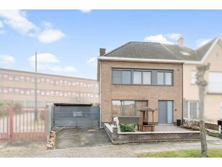 huis te koop in lede met 3 slaapkamers