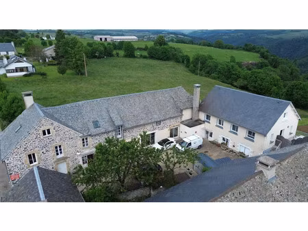 vente maison 14 pièces 370 m² à aubrac (12470)  365 000 €