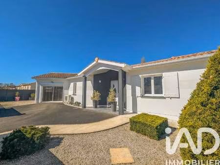 vente maison à listrac-médoc (33480) : à vendre / 135m² listrac-médoc