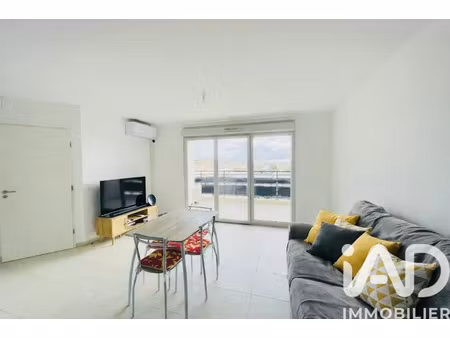 vente appartement 2 pièces à hyeres-plage (83400) : à vendre 2 pièces / 44m² hyeres-plage