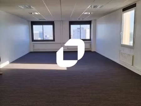 location bureau nanterre 92000