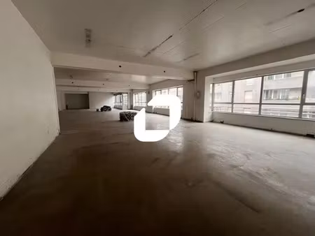 location bureau paris 75011