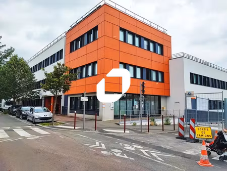 a louer  proche rer e