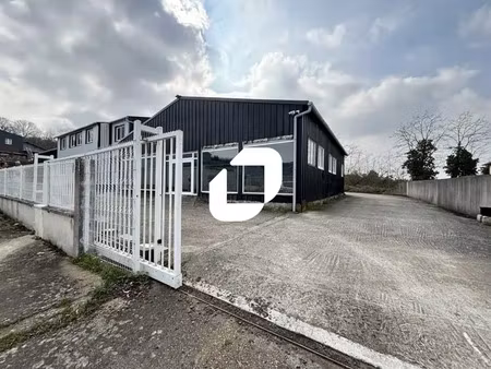 a louer  stockage proche n20