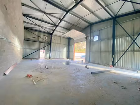 locaux neufs - peypin