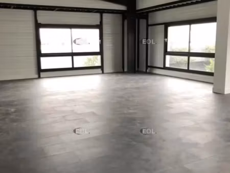 a louer - local d'activité neuf de 226 m²