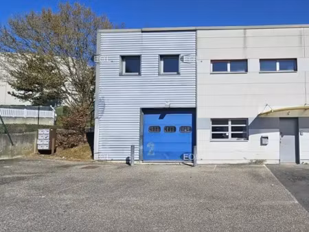 location de local d'activité de 376 m² à orly (94)