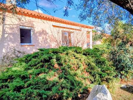 vente maison au soler (66270) : à vendre / 82m² le soler