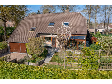 huis te koop in dilbeek met 5 slaapkamers