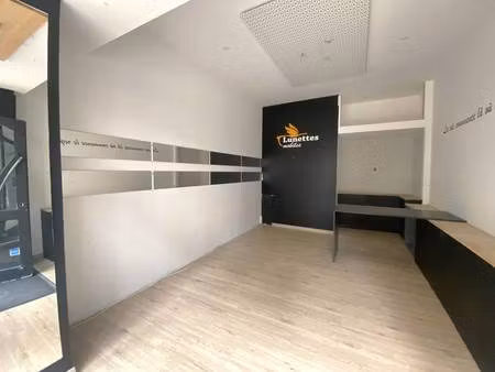 local commercial à louer