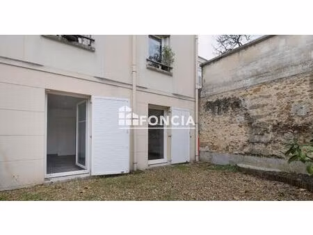 melun: boulevard chamblain – appartement 3 pièces – 66 25 m² – jardin + terrasse – parking