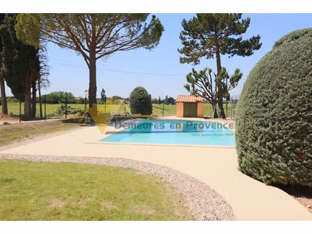 appartement en location à sablet (84) avec demeures en prove