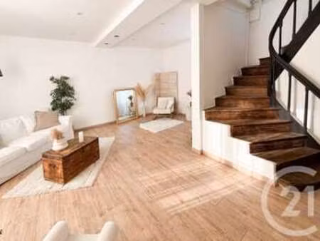 vente maison à cossé-le-vivien (53230) : à vendre / 405m² cossé-le-vivien