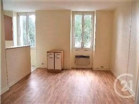 location appartement 2 pièces à nantes saint-jacques (44000) : à louer 2 pièces / 40m² nan