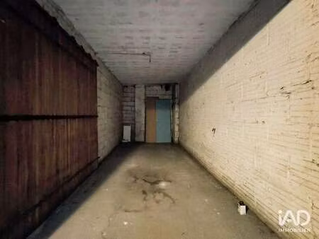 location garage box et parking à toulouse (31000) : à louer / 16m² toulouse