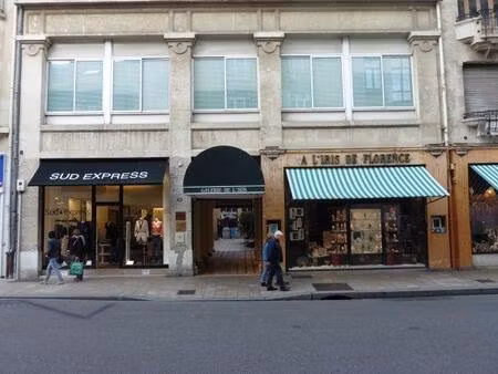 location appartement 3 pièces 27 m² à reims (51100)