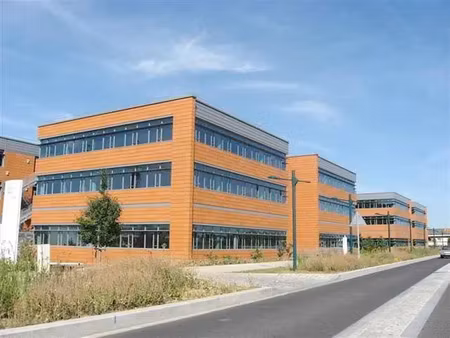 bureaux neufs à louer à gennevilliers avec nombreux parkings privatifs