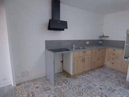 location appartement 3 pièces à vallet (44330) : à louer 3 pièces / 73m² vallet