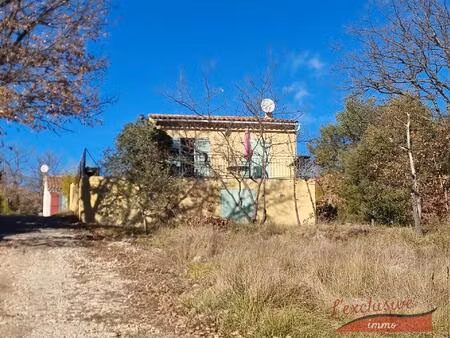 villa de 60m2 sur plus de 1200m2 de terrain à quinson