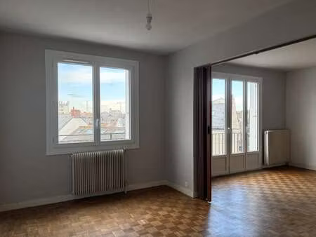 location appartement 3 pièces à nantes toutes-aides (44000) : à louer 3 pièces / 54m² nant