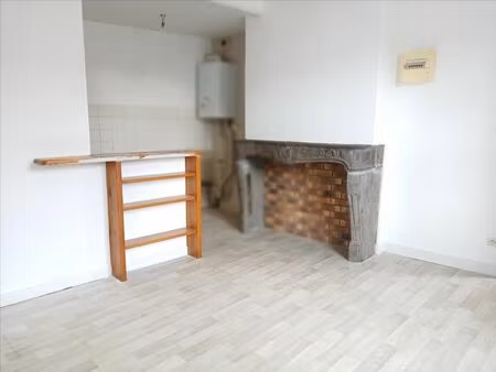 location appartement 2 pièces 48 m² à riom (63200)