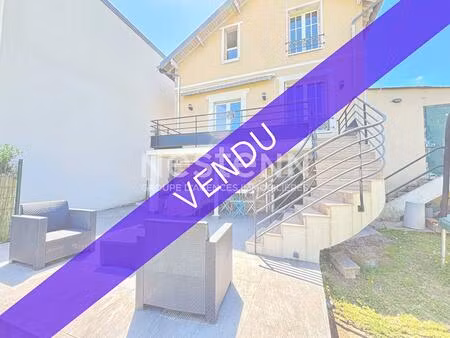 charme de l'ancien et confort moderne - maison rénovée à igny avec vue dégagée sur le bois