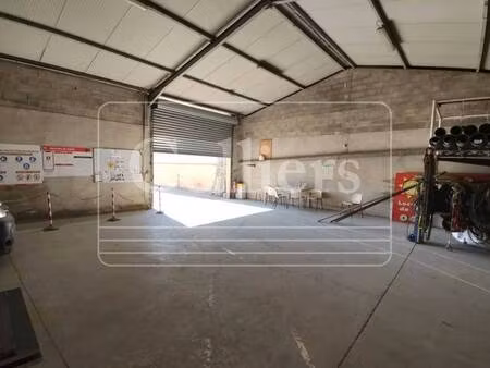 local d'activités à louer