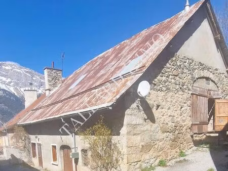 grange 5 pièces 103 m²