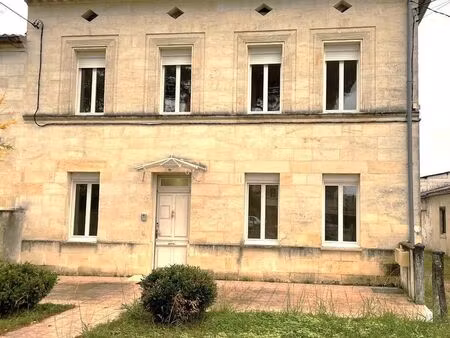 maison 8 pièces 190 m²