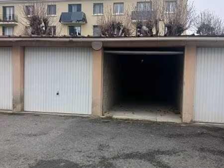 grand box à vendre chilly mazarin