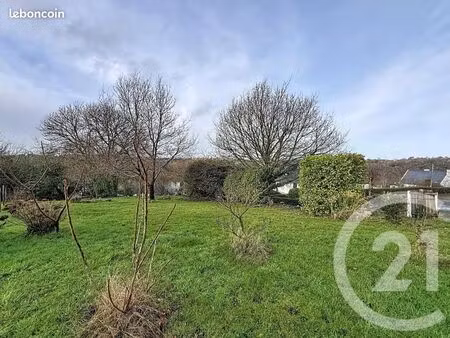 terrain 700 m² lannion