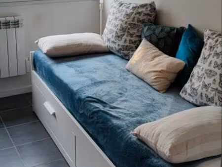 studio écully meublé